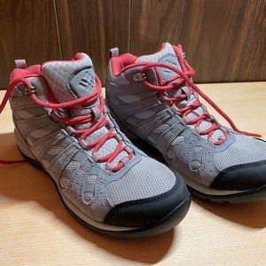 Columbia Women’s Redmond V2 Mid Waterproof Hiking Boots